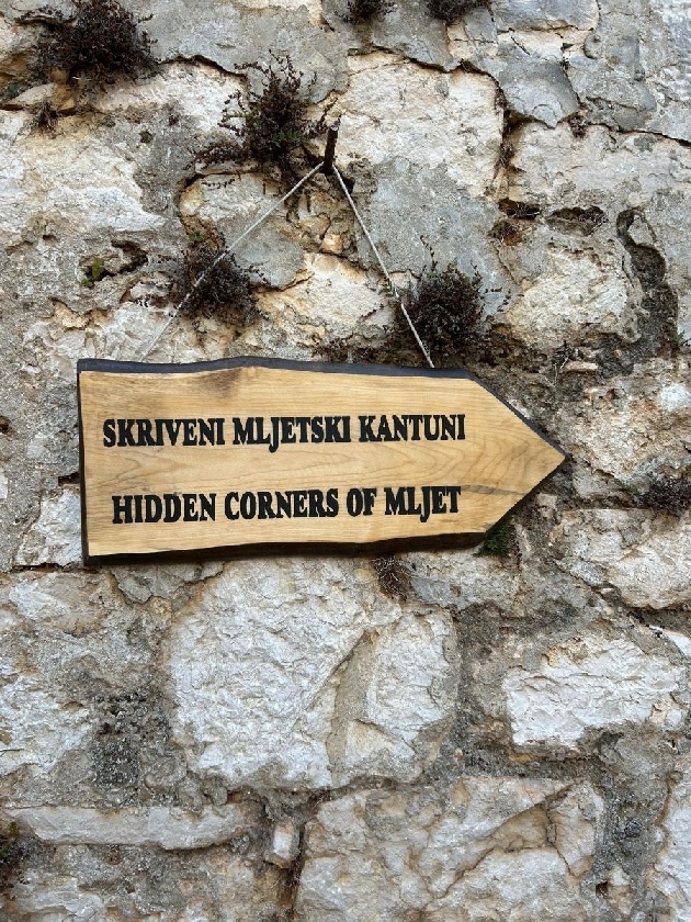 HIDDEN CORNERS OF MLJET